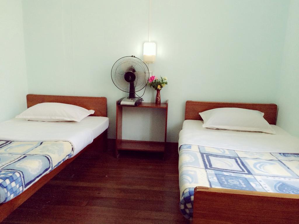 Joy Hotel Nyaung Shwe Quarto foto