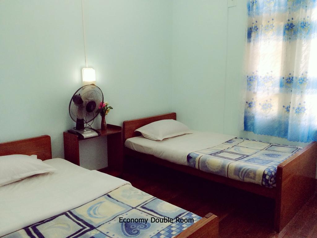 Joy Hotel Nyaung Shwe Quarto foto