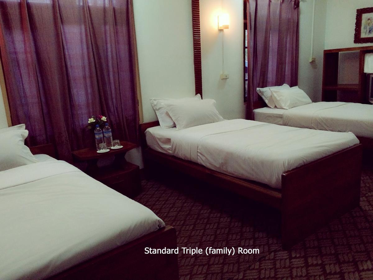 Joy Hotel Nyaung Shwe Quarto foto